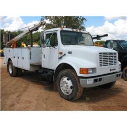 1995 INTERNATIONAL 4900 S/A SERVICE TRUCK S/N H227746