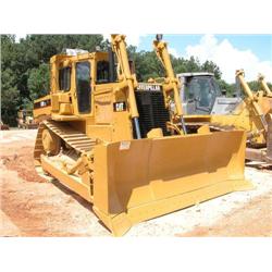 CAT D7H CRAWLER TRACTOR
