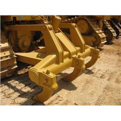 CAT MULTI SHANK RIPPER