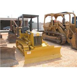 KOMATSU D20A CRAWLER TRACTOR