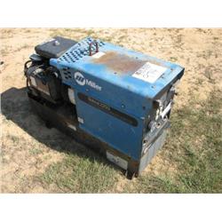MILLER BOBCAT 225G WELDER