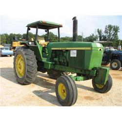 JOHN DEERE 4430 FARM TRACTOR