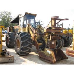 HYDRO-AX 611 FELLER BUNCHER