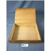 Image 2 : 1920's Montreal Camel Brand Chocolate Bar Wood Box