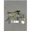 Image 1 : Nice Variety Of Collectible Vintage/Antique Keys
