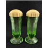 Image 1 : 3.5" Green Depression Glass Salt & Pepper Set
