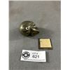 Image 2 : 2" Metal Skull & 1.5" Metal Swastyka Emblem