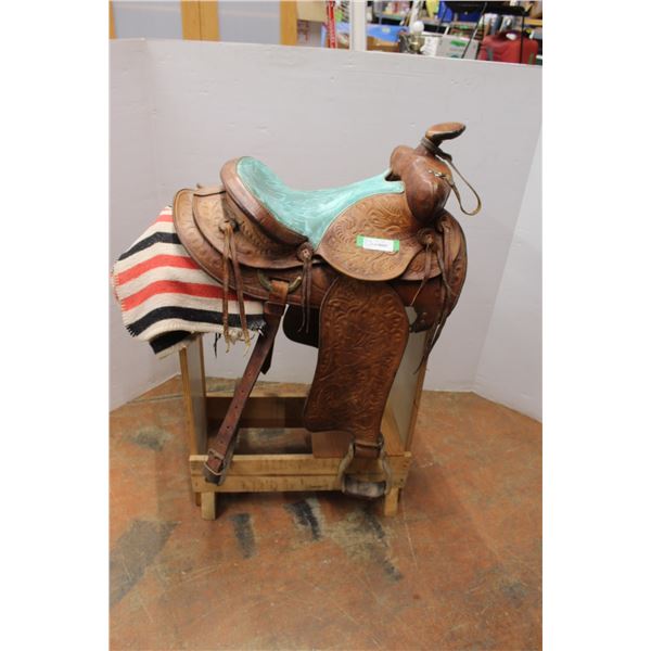 * 14.5" Roping Saddle, 3-Way Front Rigging Rawhide covered Wood Tree. 6/5 Gullet width, Double Riggi