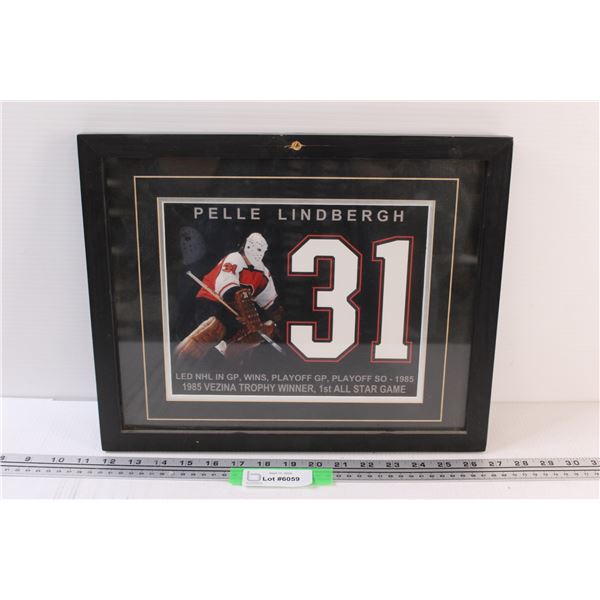 Pelle Lindbergh Goalie Picture in Frame - 15" x 12"