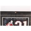 Image 2 : Pelle Lindbergh Goalie Picture in Frame - 15" x 12"