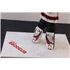 Image 4 : Martin Brodeur New Jersey Devils Goalie Figurine - 14" x 14" x 7"