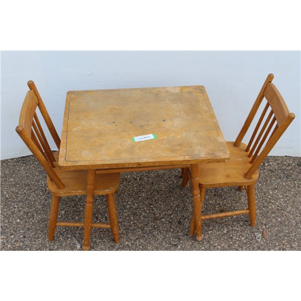 ** Children's Wooden Table & Chairs Set