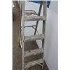 Image 2 : ** Aluminum 5Ft Step Ladder - Some Wear
