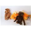 Image 4 : (7) Stuffed Animals & Doll
