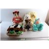 Image 1 : Pillow and (5) Assorted Plush Toys