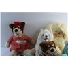 Image 4 : Pillow and (5) Assorted Plush Toys