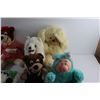 Image 5 : Pillow and (5) Assorted Plush Toys