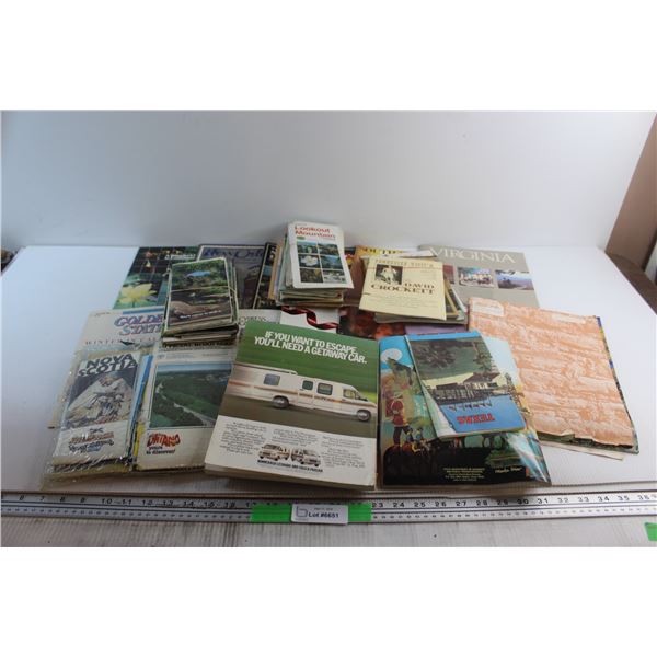 (15+) Assorted Traveling Magazines and Road Maps