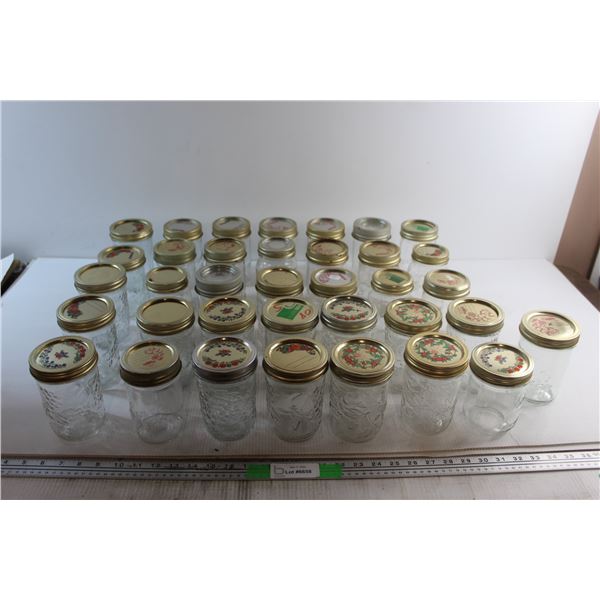 (36) Bernardin Pints and Jar Lifter