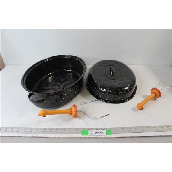 (2) Turkey Forks, Granite Ware Covered Roaster