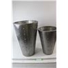 Image 1 : (2) Metal Planters