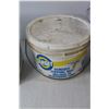 Image 3 : (4) Tubs of Grout