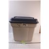Image 1 : *Rubbermaid 22 Gallon Storage Container w/Lid