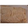 Image 4 : (2) Crochet Lace Tablecloths - Assorted Sizes