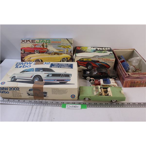 (3) Model Vehicle Building Kits & (4) Models (Almost Complete) - as is
