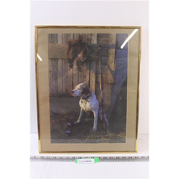 Hunting Dog Picture in Frame - 20" x 16"