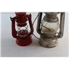 Image 5 : (2) Kerosene Lamps - Untested