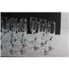 Image 2 : (16) Glass Champagne Flutes