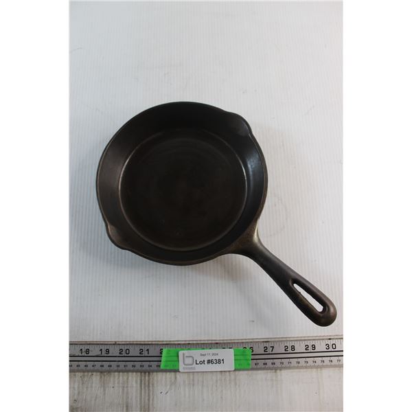 Findlay Cast Iron Frying Pan 8''