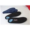 Image 4 : (2) Shoe Insoles - (2) Ball Caps