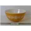 Image 1 : Pyrex Mixing Bowl - Butterfly Gold