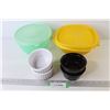 Image 1 : (2) Tupperware Bowls w/Lids - (4) Small Dishes
