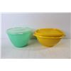 Image 3 : (2) Tupperware Bowls w/Lids - (4) Small Dishes