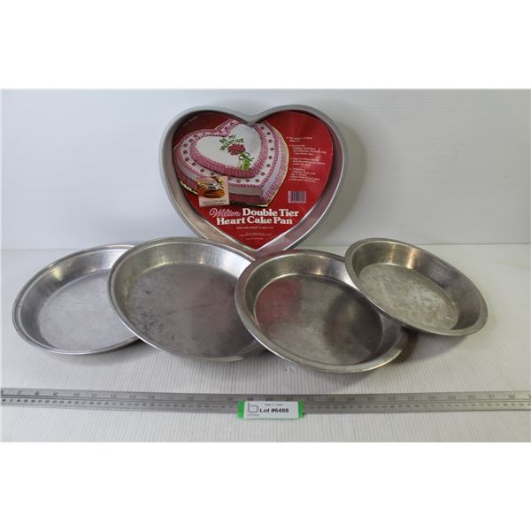 Cake & Pie Pans