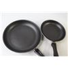 Image 3 : (2) Non Stick Frying Pans