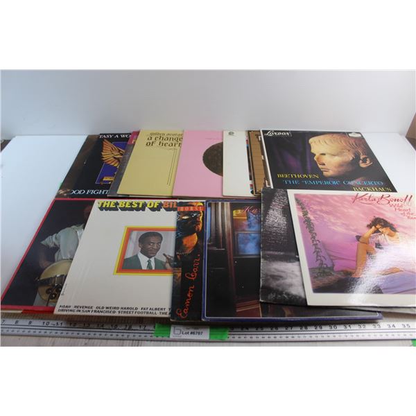 (10+) Assorted Vinyl Records - Karla Ronoff, Beethoven and Walter Rossi