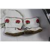Image 4 : Indigenous Beaded Items - Purse, Baby Moccasins, Baby Boots, Beaded Hummingbird