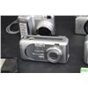Image 7 : (8) Old Cameras - Untested