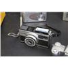 Image 8 : (8) Old Cameras - Instamatic M12,Concord, Kodak - All Untested