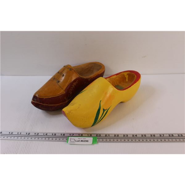 (2) Right Foot Dutch Clogs - 12"