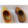 Image 4 : (2) Right Foot Dutch Clogs - 12"
