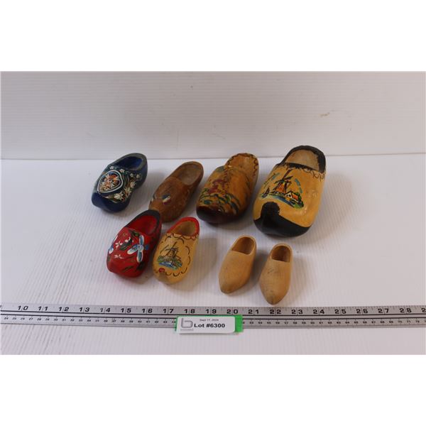 (8) Dutch Clogs - Assorted