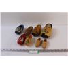 Image 1 : (8) Dutch Clogs - Assorted