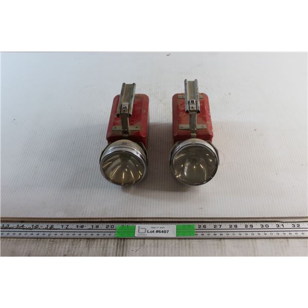 (2) Ray-O-Vac Hunter Lanterns - Untested