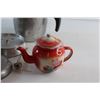 Image 8 : (3) Assorted Tea Pots