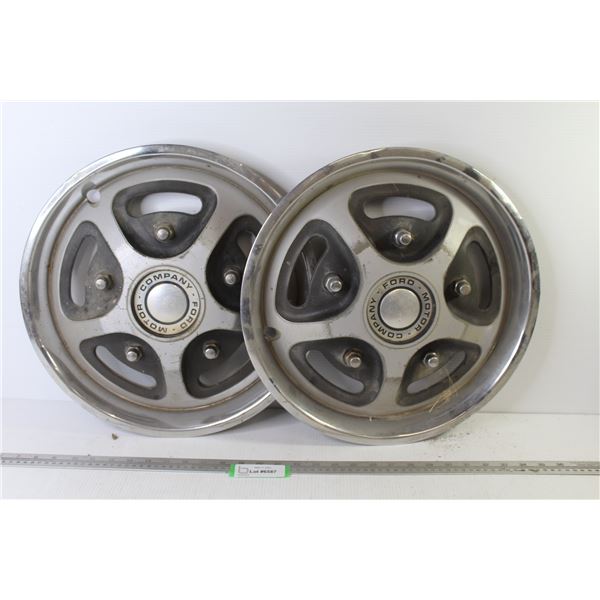 (2) Ford Motor Company Hubcaps (15")